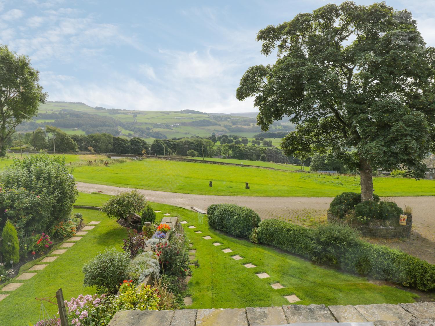 Upper Highlees Farm Luddendenfoot Exterior foto